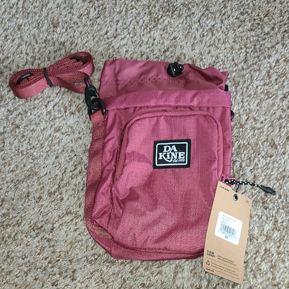 Dakine Dry Rose Small Crossbody Pouch Water Bottle Holder